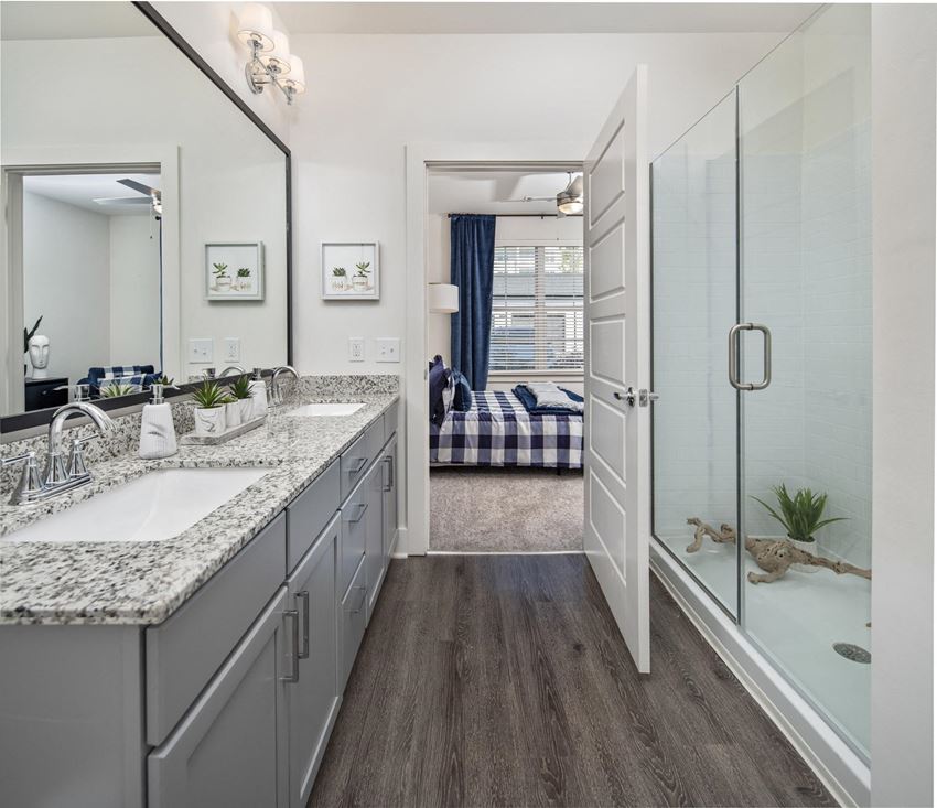 The quincy apartments acworth ga